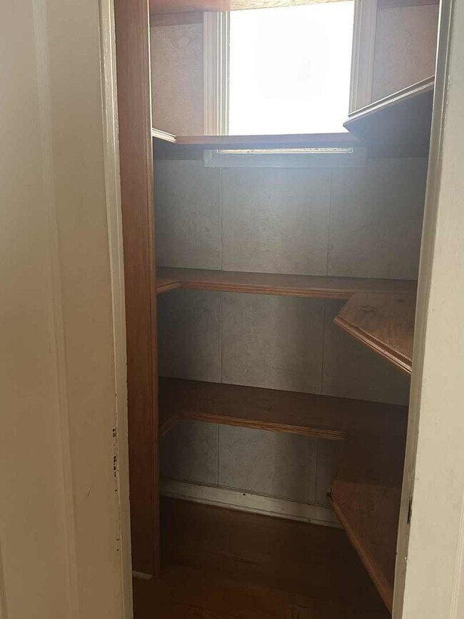 Building Photo - 3719 W Hirsch St