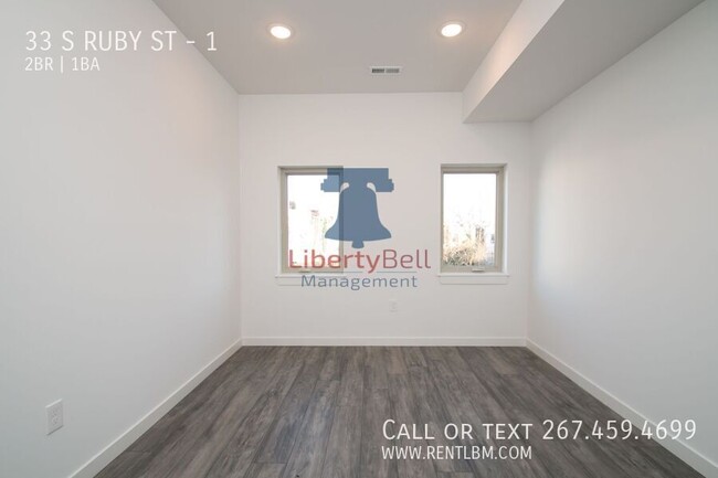 Building Photo - 33 S Ruby St