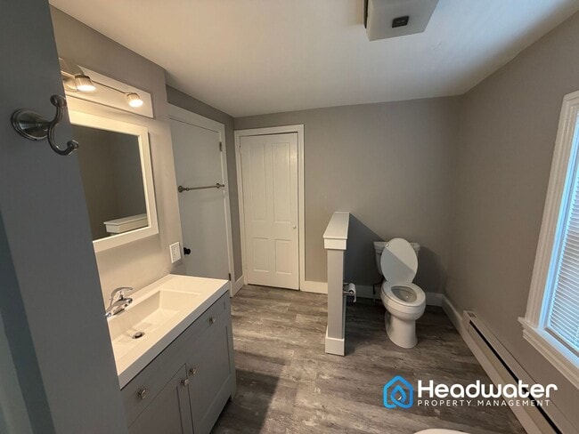 Building Photo - House for Rent in Glen Mills
