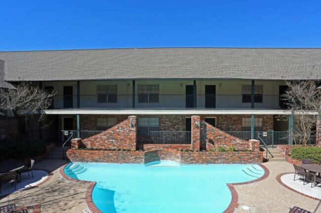 Building Photo - 1 bedroom in Austin TX 78752