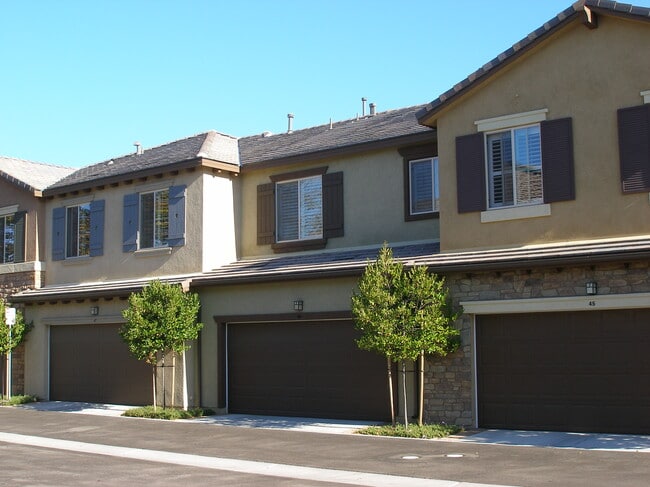 Building Photo - 10777 Canyon Grove Trail