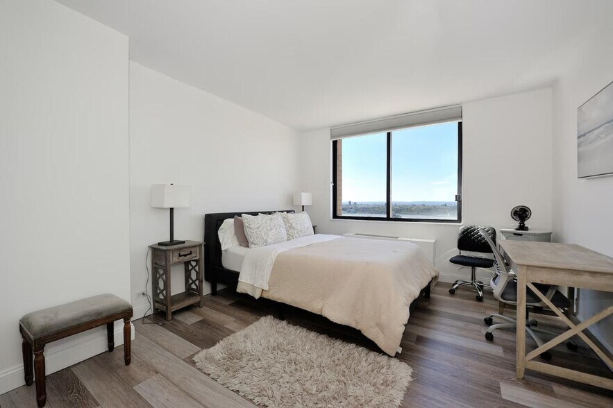 Building Photo - 337-339-339 W 48th St