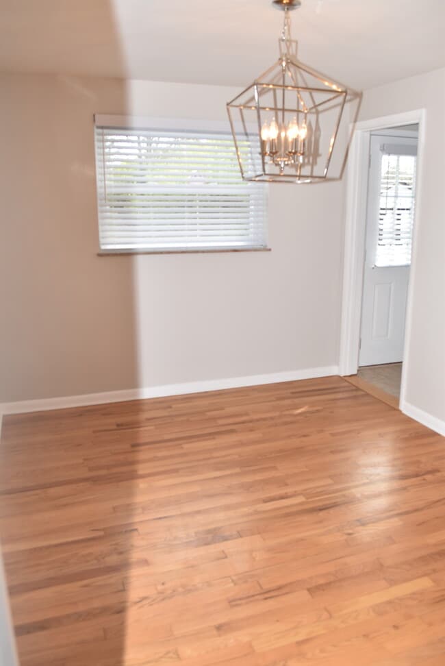 Building Photo - 6989 Salem Rd