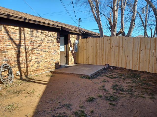 Building Photo - 502 Dipert Ct