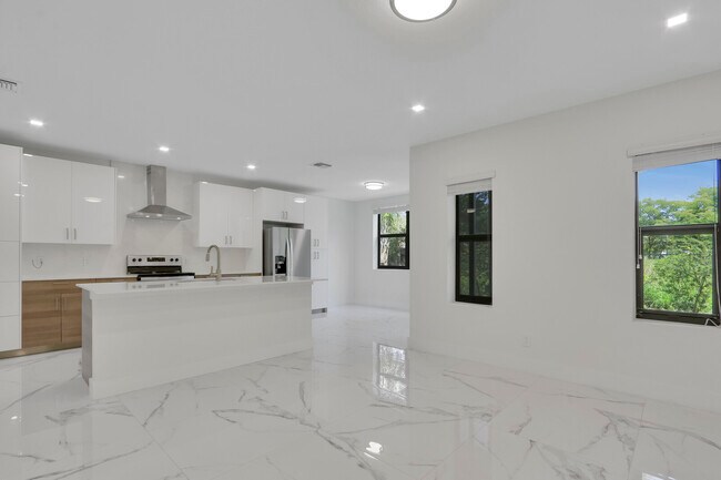 Building Photo - 406 Bella Sol Way