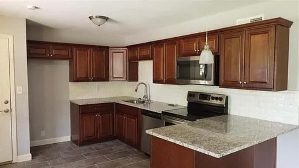 Building Photo - 1815 N 78th St