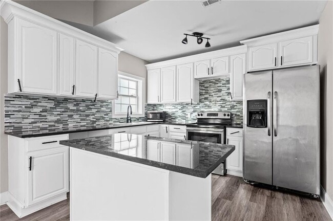 Building Photo - 3862 Grahams Port Ln