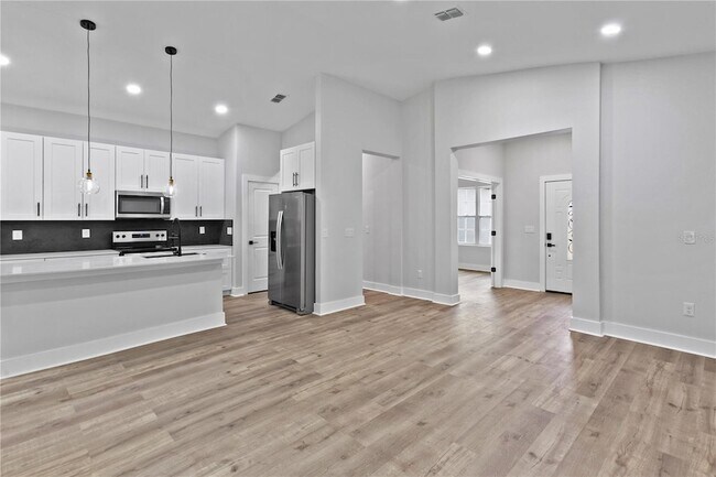 Building Photo - 12255 SW 98th St