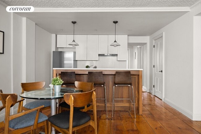 Building Photo - 57 Middagh St