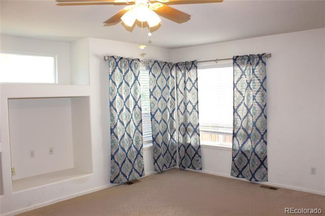 Building Photo - 4915 Waldenwood Dr