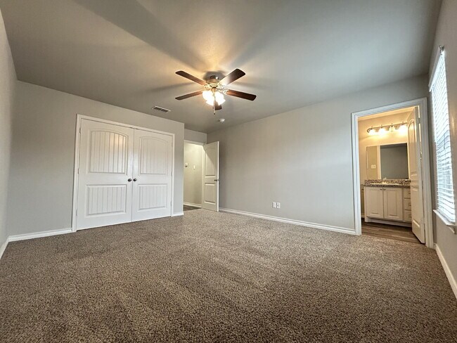 Building Photo - 6040 24th St