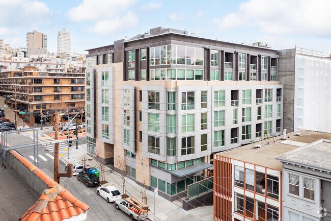 Building Photo - Amero