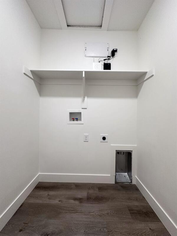 Building Photo - 911 W 1000 N