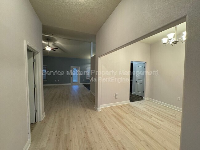 Building Photo - 4504 Hampton Bay Blvd