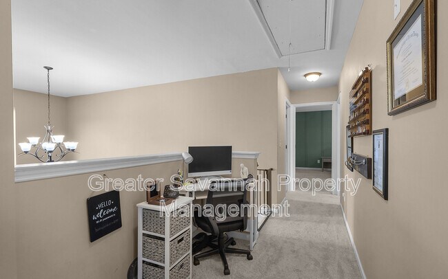 Building Photo - 113 Greystone Dr
