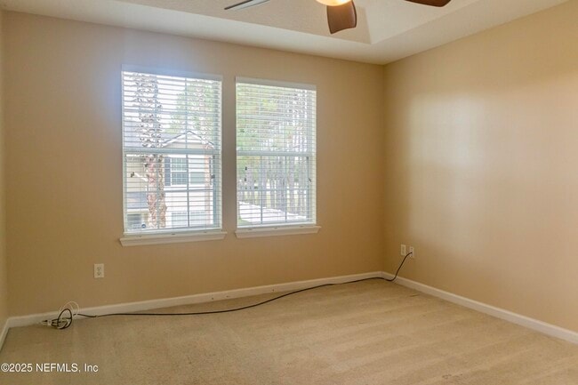 Building Photo - 625 Oakleaf Plantation Pkwy