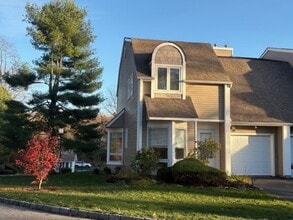 Building Photo - 1 Spring Pond Dr