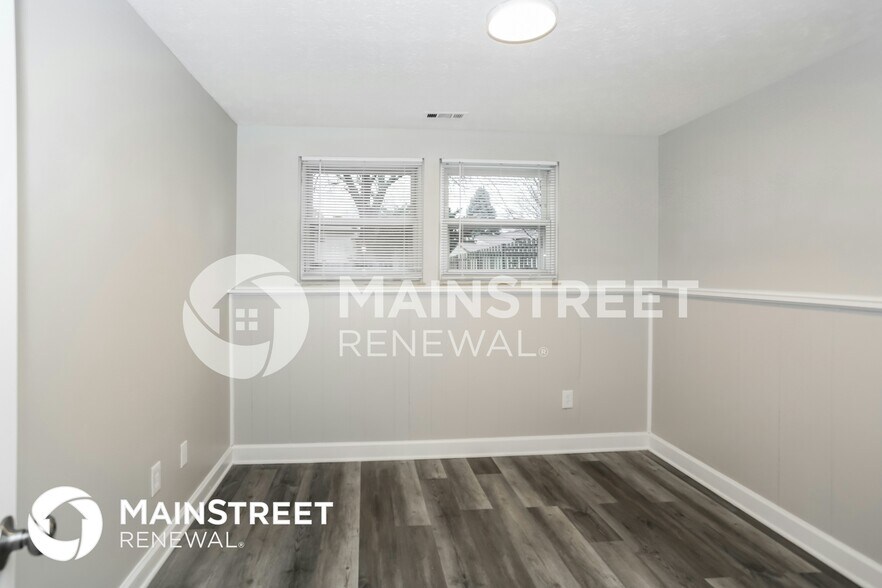 Building Photo - 3985 Yukon Ave