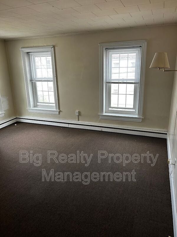 Building Photo - 106-B N Main St