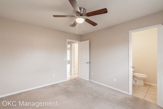 Building Photo - 2 br, 1.5 bath House - 7131 NW 16th St