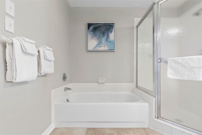 Building Photo - 104 Surfview Dr