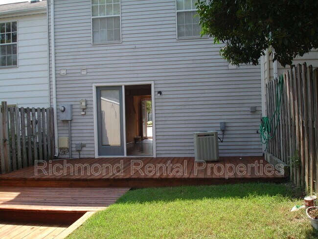 Building Photo - 7738 Pomeroy Ct