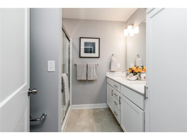 Building Photo - 5289 Long Pointe Pass