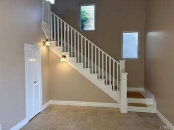 Building Photo - 107 E Avenida San Antonio