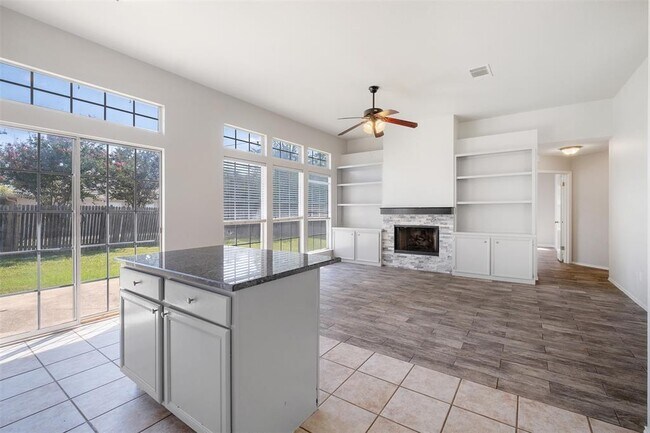 Building Photo - 119 Tanner Cir