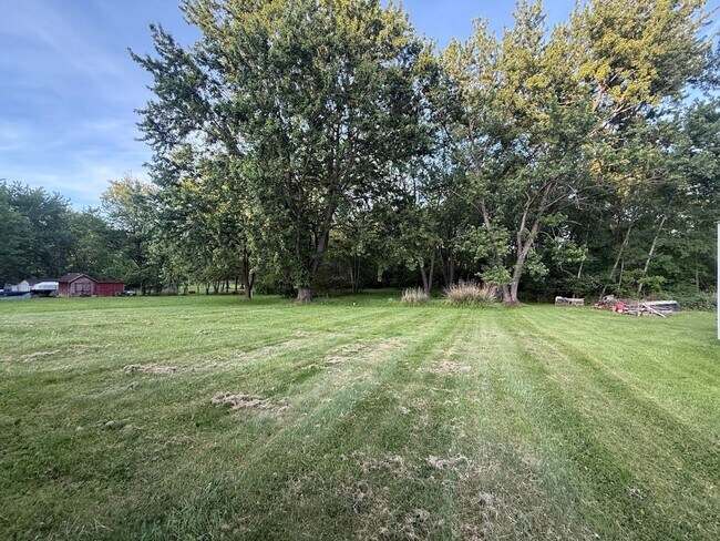 Building Photo - 4545-4549 Cynthia Dr