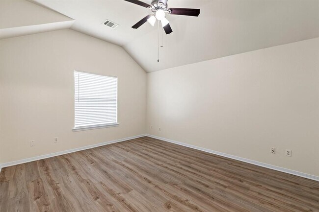 Building Photo - 1501 Catherine Ct