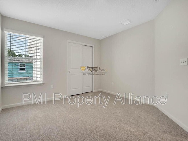 Building Photo - 2908 Oak Park Way