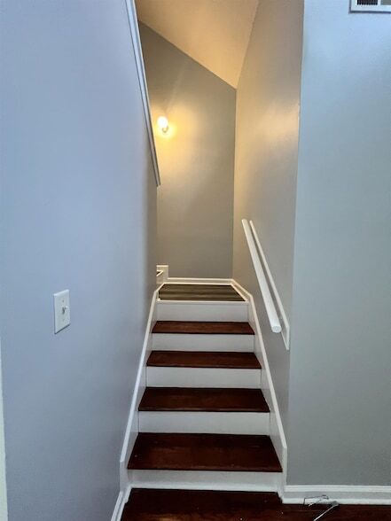 Building Photo - 6847 Kerry Valley Ln