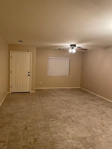 Main Living Room - 11546 W Longley Ln