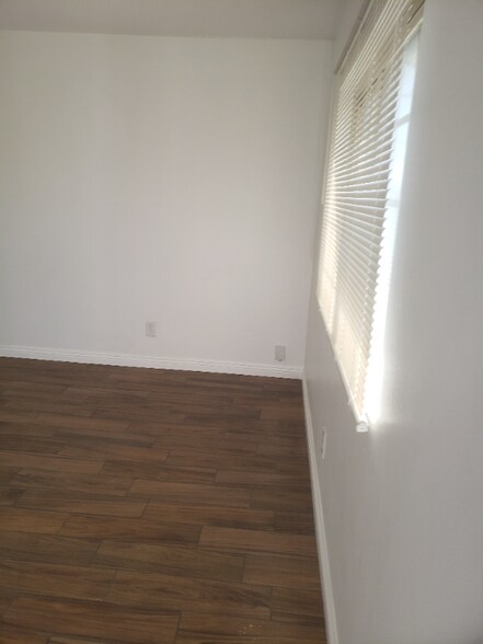 Building Photo - 820 W Imperial Hwy