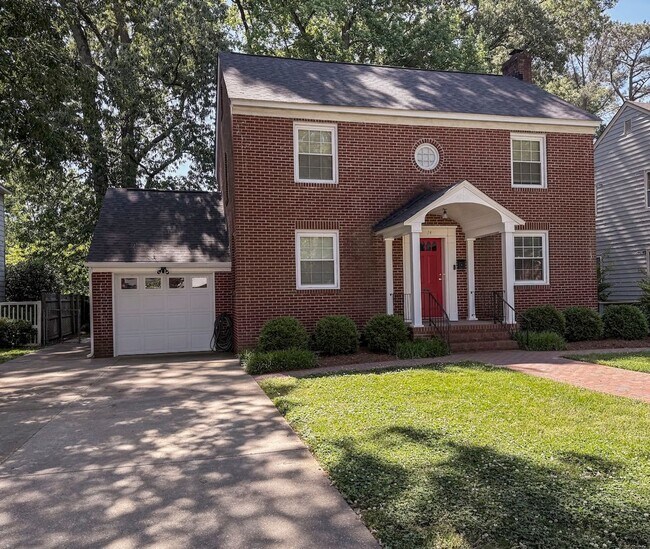 Building Photo - Beautiful 3BR/1.5BA Home in Newport News, VA - Move-in Ready!
