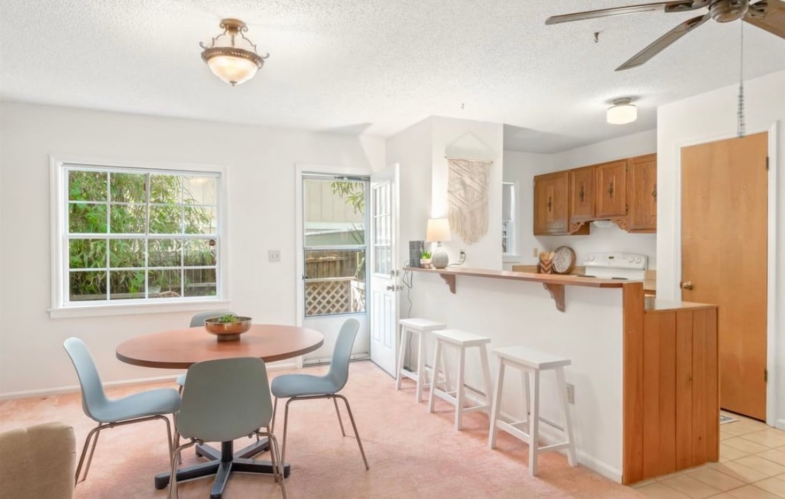 Building Photo - 1701 Castile St