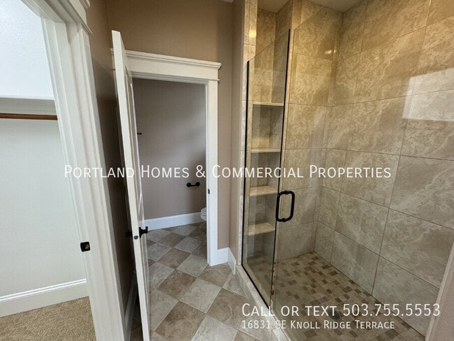 Building Photo - 16831 SE Knoll Ridge Terrace