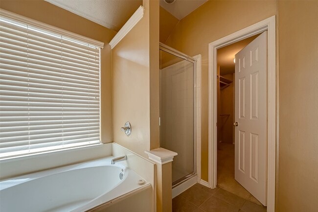 Building Photo - 2102 Cory Crossing Ln