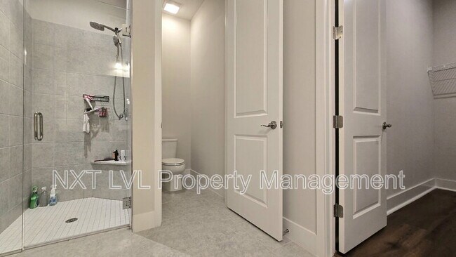 Building Photo - 14851 Loggerhead Dr