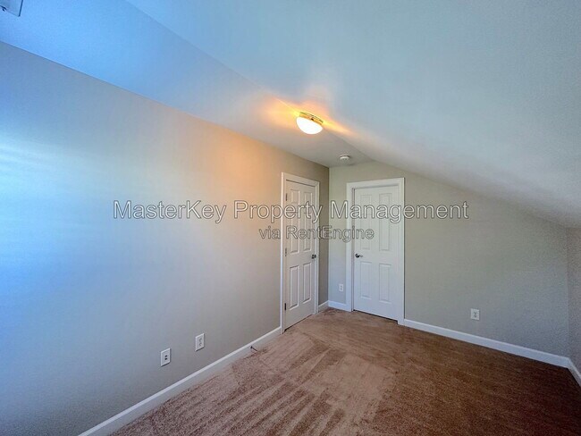 Building Photo - 701 Kirkeenan Cir
