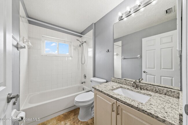 Building Photo - 1303 Cypress Bend Cir