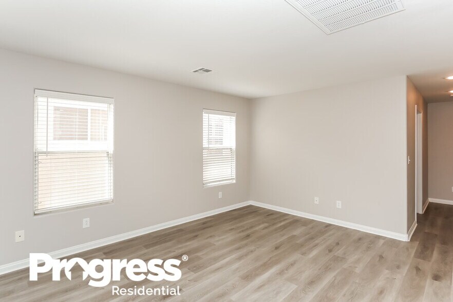 Building Photo - 6171 W Blue Rapids Ct
