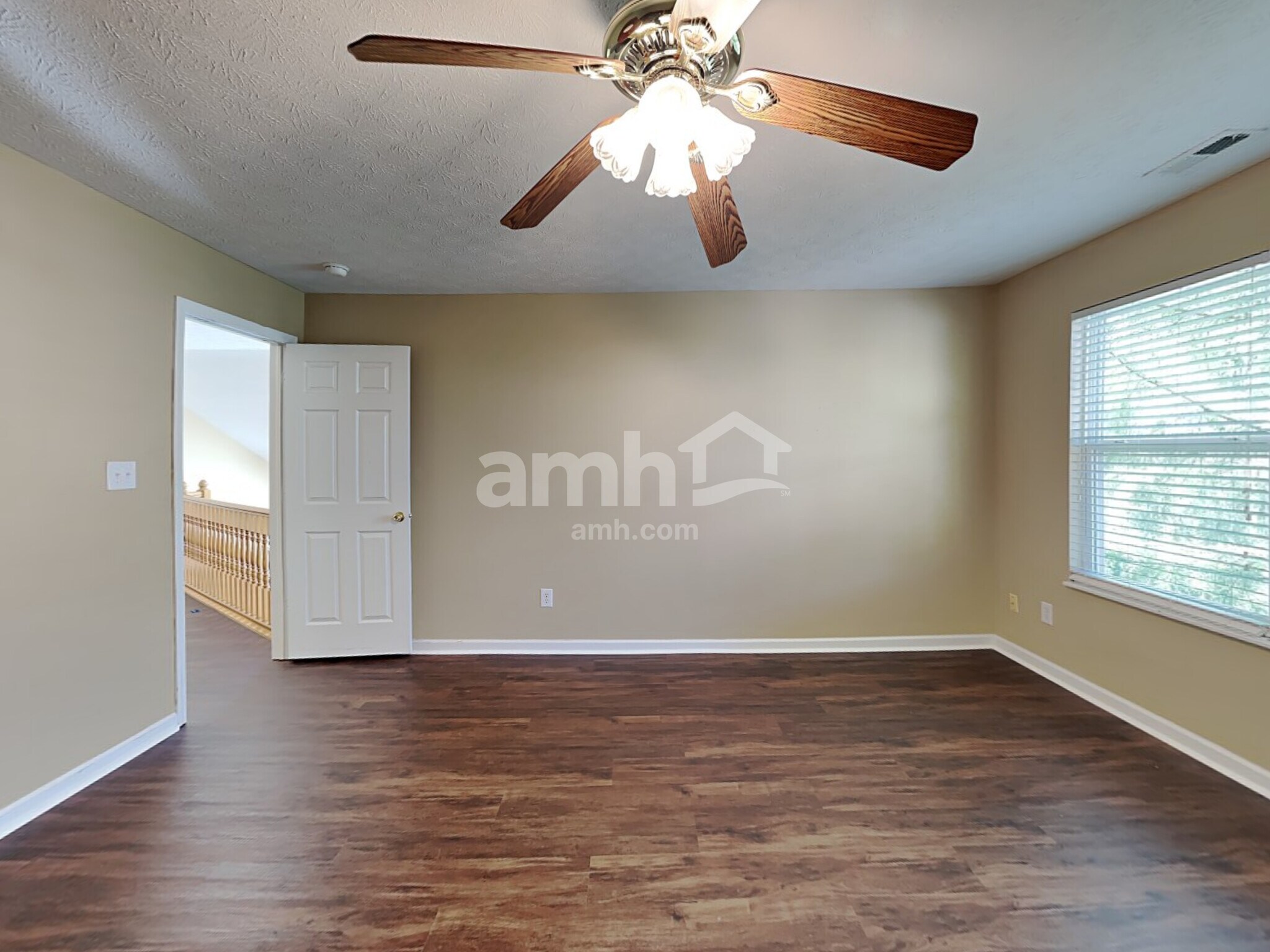 Building Photo - 13004 W Elster Way