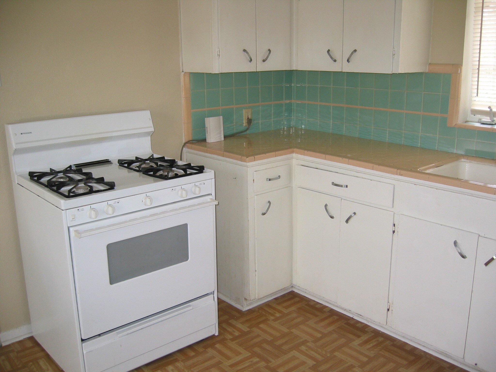 Building Photo - 2118 Wilson