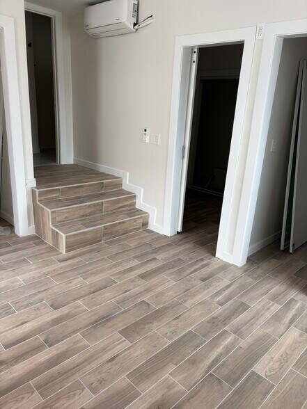 Building Photo - 13101 1/2 Bracken St
