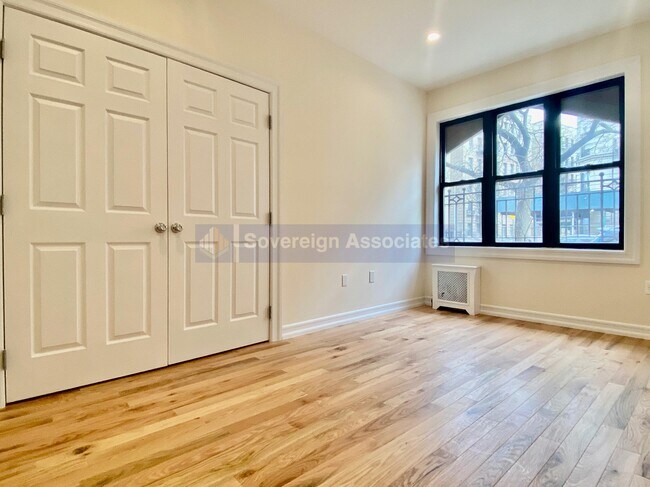 Building Photo - 935 Saint Nicholas Avenue