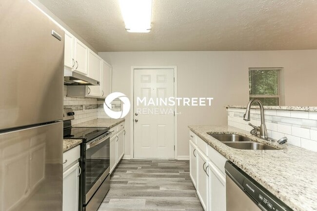 Building Photo - 4 Bedroom Pet-Friendly Home in ATLANTA, GA with Main Street Renewal