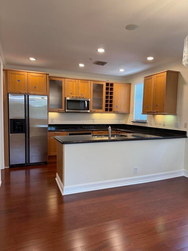 Building Photo - 503 N Mallory Cir