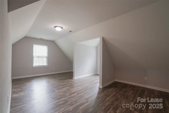 Building Photo - 4907 Morningwood Dr